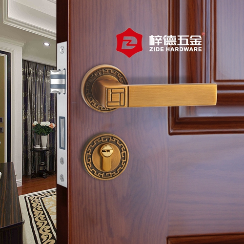 鋅合金分體中式門鎖602901